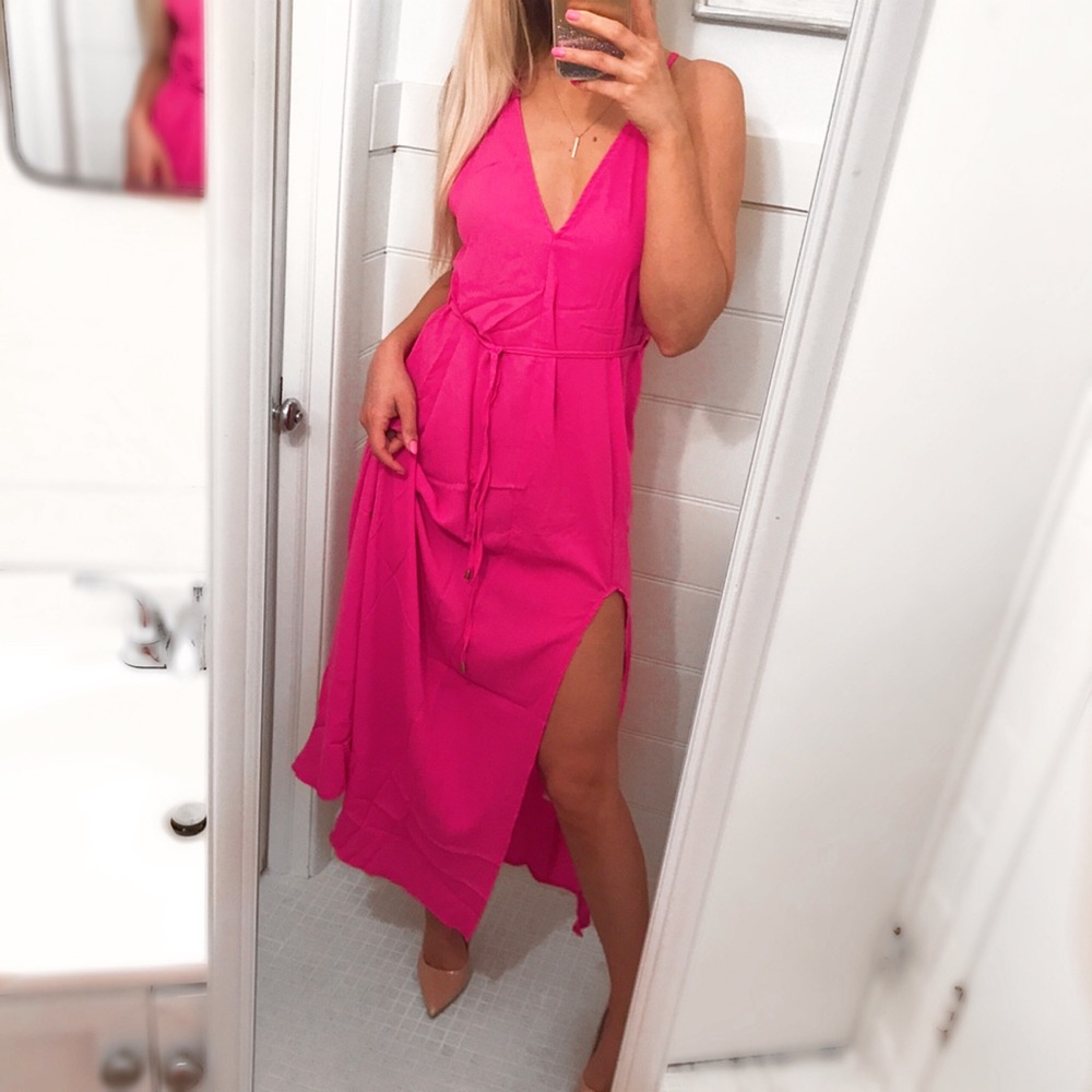🆕 BRIGHT PINK SLIT MAXI DRESS! - Picture 5 of 13